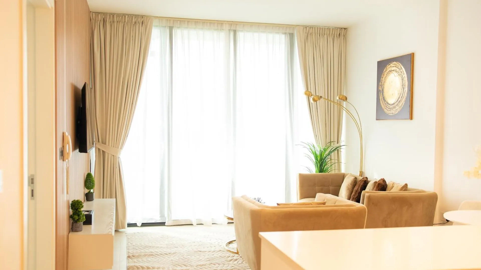 One Apartment With View In Sharjah 0*,